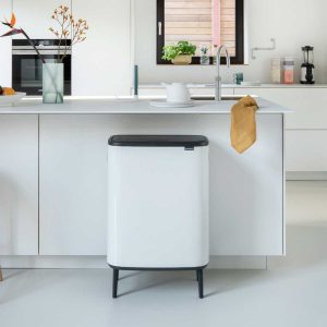 לויזון מרקט,BO פח טאץ 60 ליטר, לבן Brabantia,