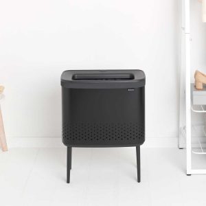 לויזון מרקט,סל כביסה BO שחור מט 60 ליטר Brabantia,71