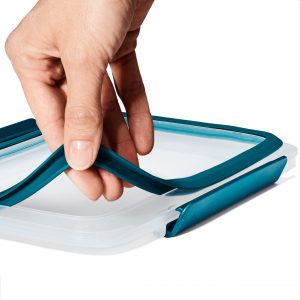 לויזון מרקט,קופסת PREP&GO מלבנית עם מסננת 0.45 ליטר OXO,