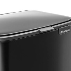 לויזון מרקט,פח לשירותים BO פדל 4 ליטר, שחור מט Brabantia, לויזון מרקט,פח לשירותים BO פדל 4 ליטר, שחור מט Brabantia,